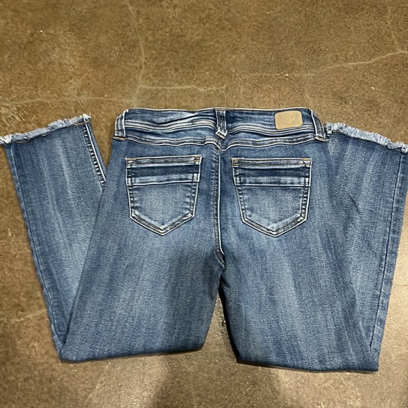 Capris - Picture 3 of 3